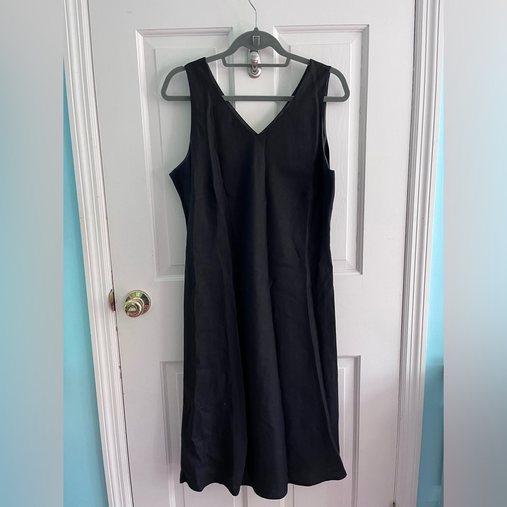 Black V neck Dress